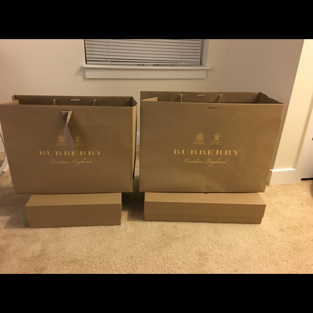Burberry bag and box